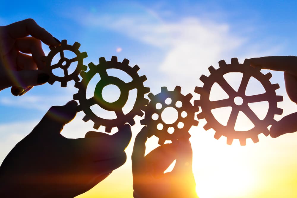 shutterstock_1031111992 (samenwerken)