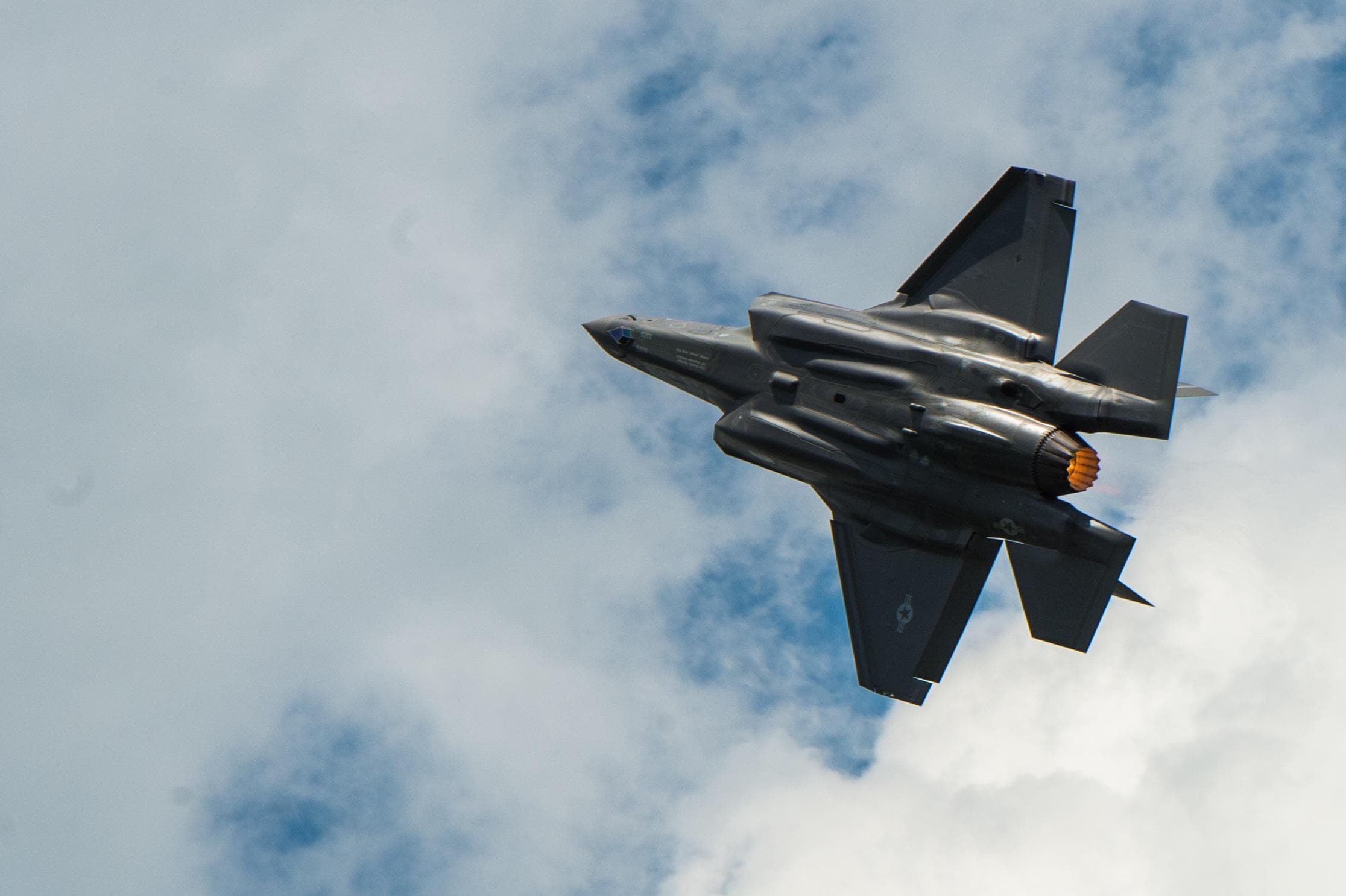 f-35-2482648
