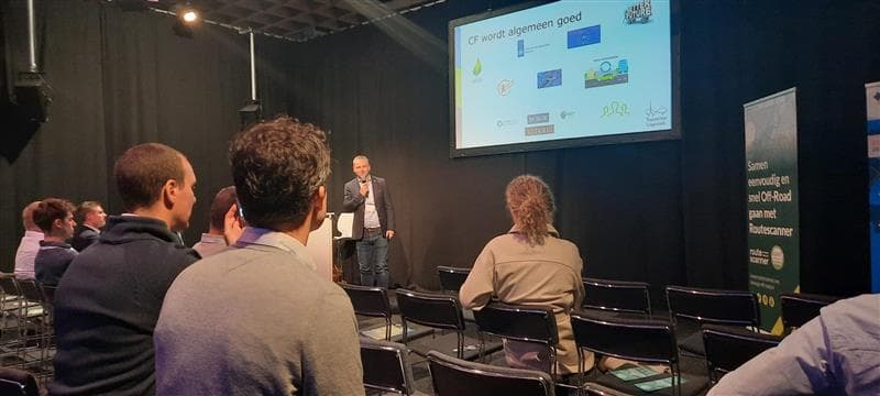 7936055f-7c00-4980-897c-1f02bac7d256