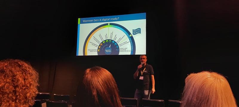 c6f067fd-69d9-4cc9-b441-4623fdf8a511