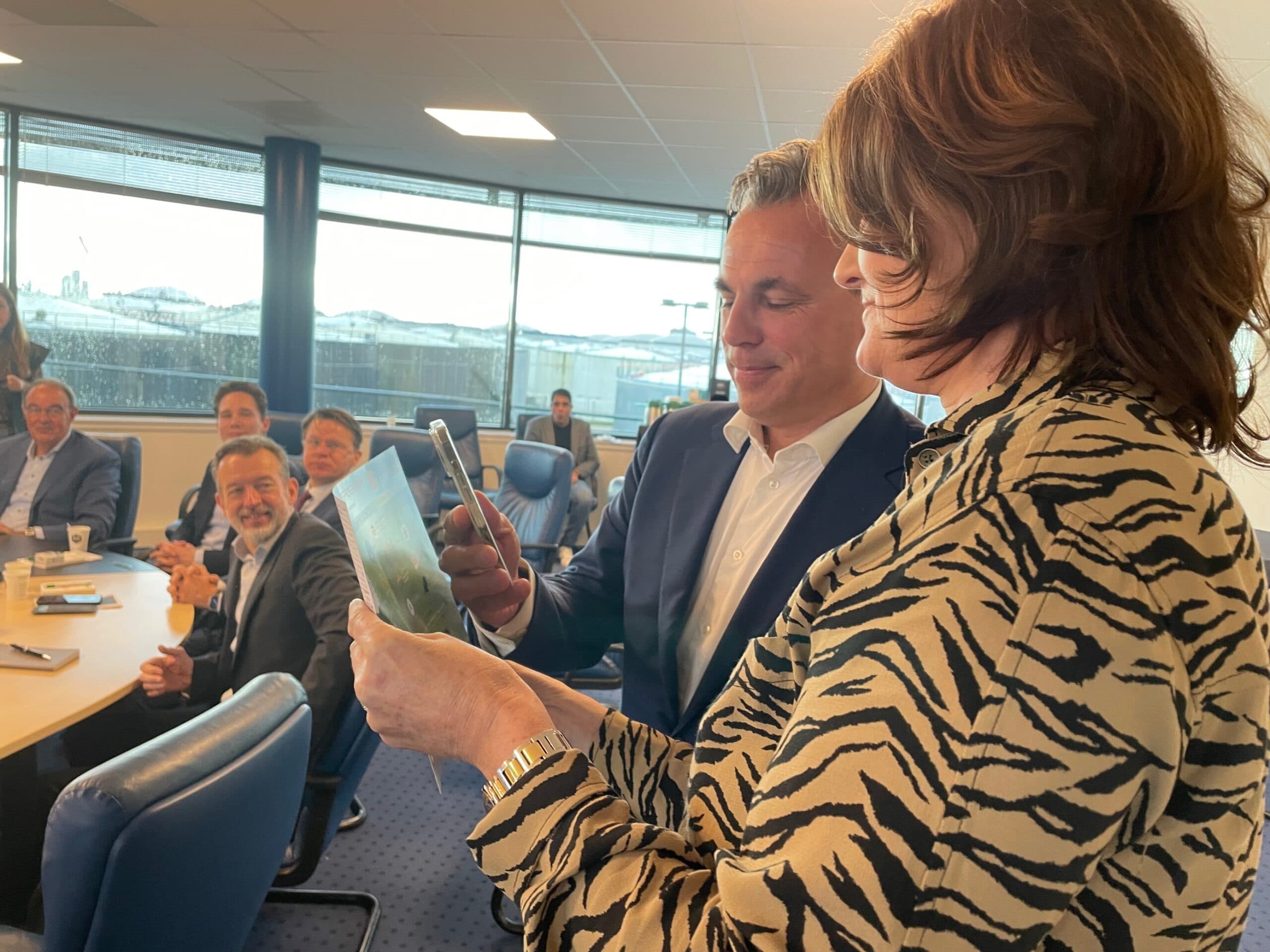 2-MicrosoftTeams-image-28