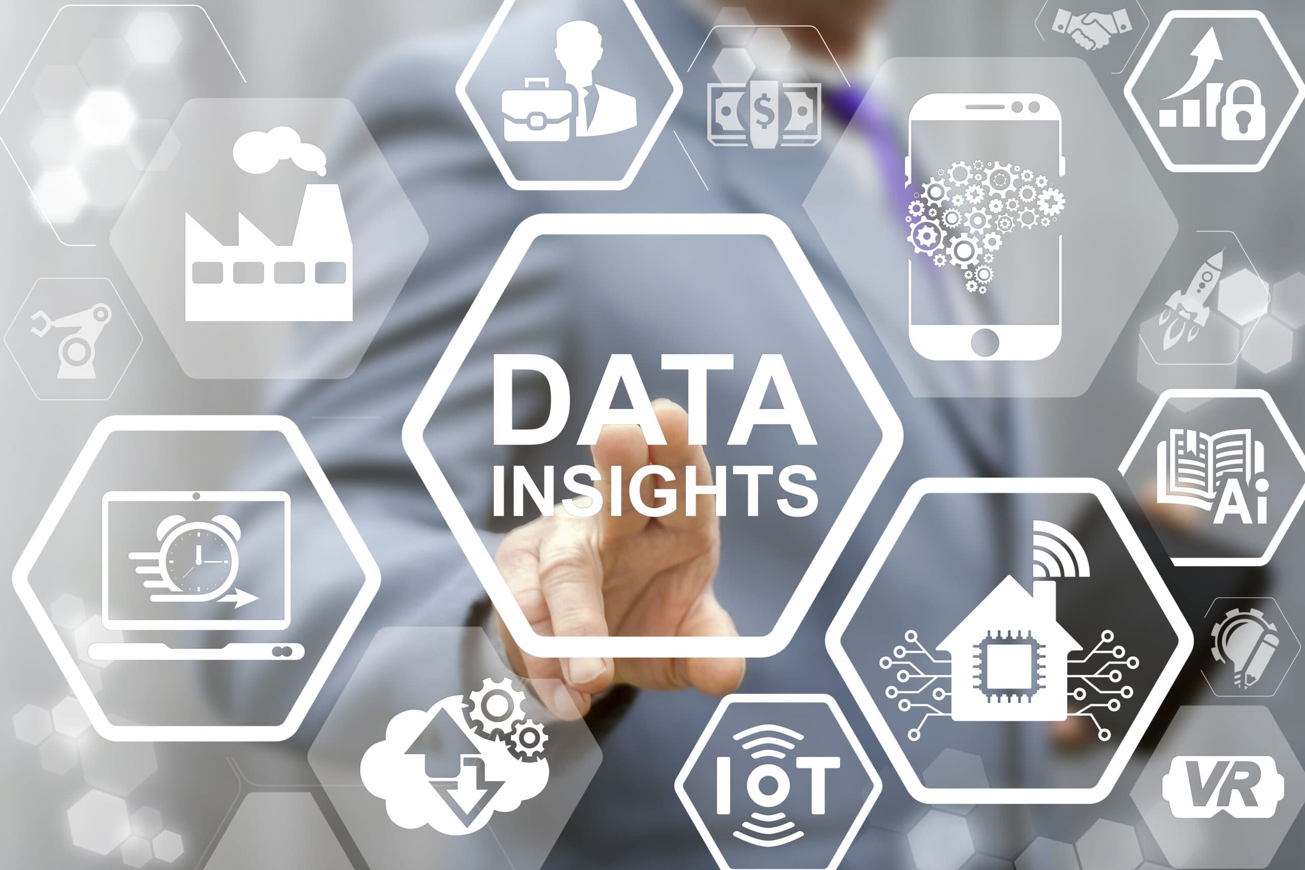 Data,Insight,Analysis,Business,Industry,4.0.,Man,Touched,Data,Insight