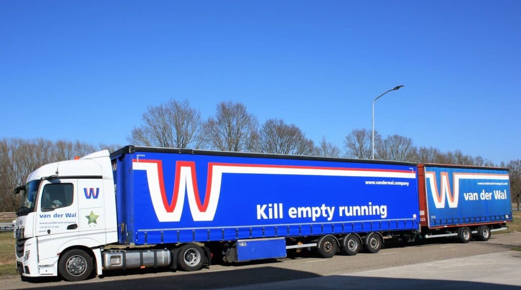 Mercedes-Benz_Actros_combi_vanderwal-1024×571